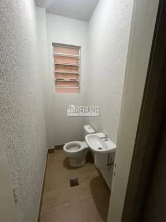 Imagem Sala Comercial no Centro de Uberaba com Elevador Social