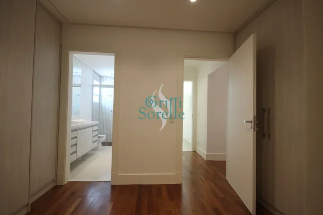 Imagem Cobertura Penthouse à Venda em Higienópolis - São Paulo/SP.
