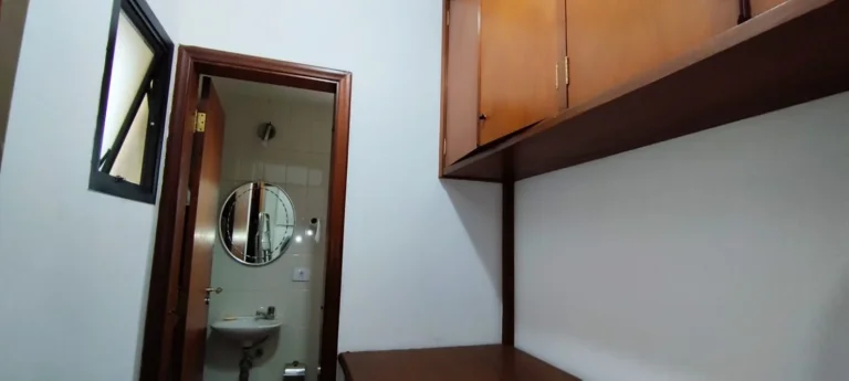 Imagem Apartamento 210 M², 4Q, 3 Suítes, 5 Banheiros, 3 Vagas, Varanda Gourmet, Academia, Playground, Quadra, Salão de Festas, Lareira, Suíte com Hidro.