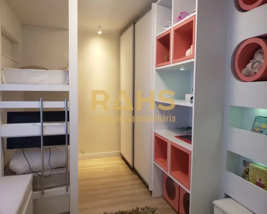 Imagem Linda casa no bairro Santo AntÃ´nio, com 3 dormitÃ³rios sendo 1 suÃ­te master com closet e hidro. CÃ...