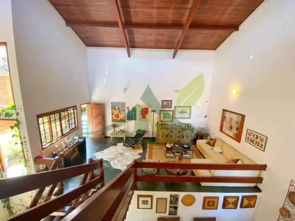 Imagem Casa Espaçosa e Aconchegante à Venda no Bairro Loanda, Atibaia/SP