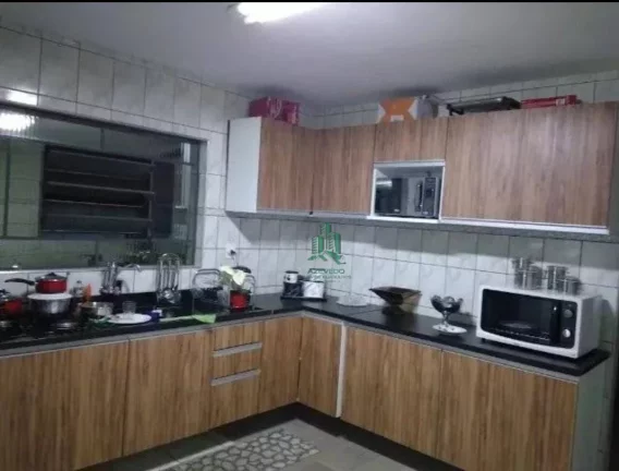 Imagem Sobrado com 2 dormitórios à venda, 200 m² por R$ 400.000,00 - Jardim Adriana - Guarulhos/SP