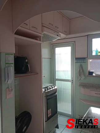 Imagem Excelente oportunidade de apartamento para locação no Caiçara, Praia Grande-SP: 1 quarto, 1 sala, 1 banheiro e 1 vaga de garagem!