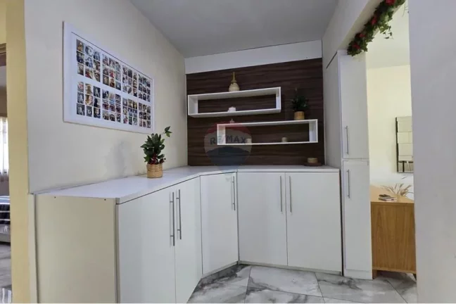Imagem Casa á venda com 2 quartos com 386m² em Realengo - Rio de Janeiro
