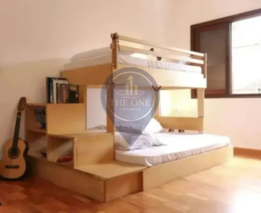 Imagem Casa de Luxo para Venda ou Locação em Cidade] - Bairro] 5 Quartos, 2 Suítes, 5 Banheiros, 2 Vagas de Garagem 450m² de Área.