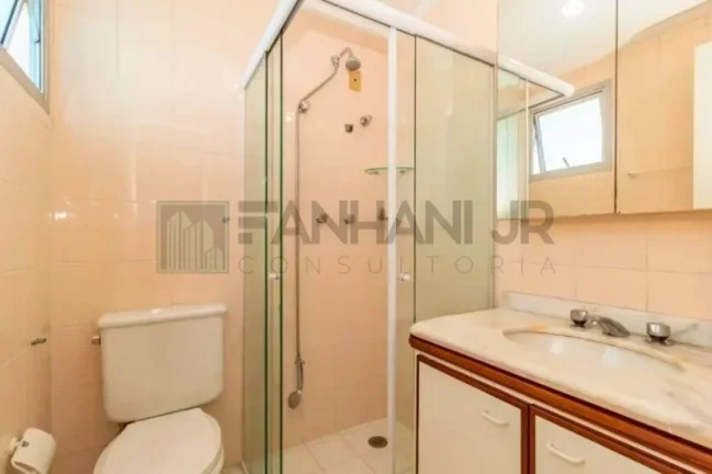 Imagem Apartamento em Moema: 3 quartos, 3 suítes, 2 salas, 4 banheiros, 4 vagas de garagem, 180m² de área. Venha conferir!