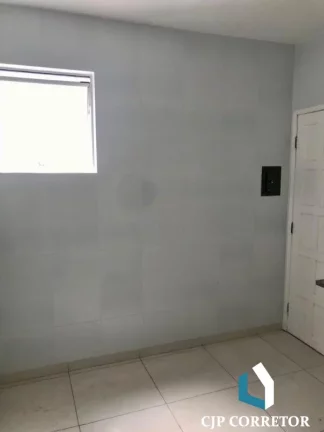 Imagem 2 Quartos, localização privilegiada!