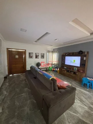 Imagem Casa com 3 dormitórios à venda, 188 m² por R$ 600.000,00 - Baixo Grande - São Pedro da Aldeia/RJ