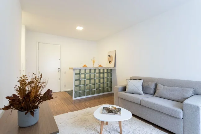 Imagem Apartamento 46M², 1Q, 1 Banheiro, 1 Vaga, Varanda, Piscina, Academia, Piscina Aquecida, Espaço Gourmet, Playground, Salão de Festa, Churrasqueira.