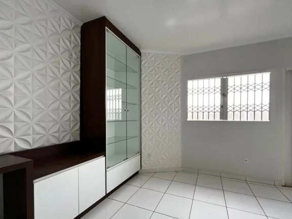 Imagem Casa tipo para venda em Residencial José de Carlos com 3 quartos, sendo 1 suíte, 170m2