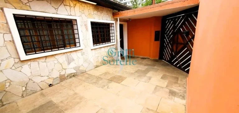 Imagem Casa Térrea à Venda em Vila Mariana - São Paulo/SP.