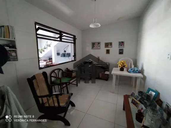 Imagem Casa com 3 Quartos em Torrões, Recife