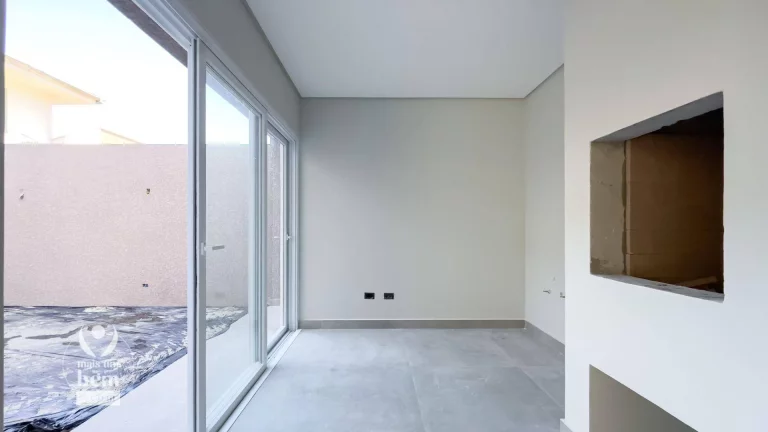 Imagem Sobrado novo com 182 m², 3 suítes à venda por R$ 1.486.000 - Bacacheri - Curitiba/PR