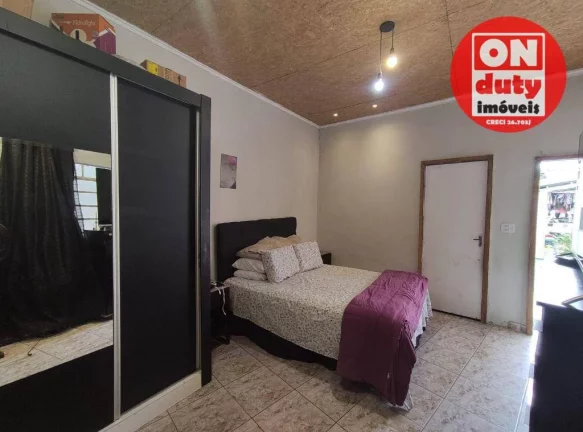 Imagem Sobrado com 5 quartos à venda por R$ 750.000 - Encruzilhada - Santos/SP