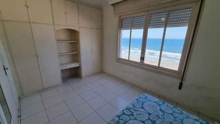 Imagem ÓTIMO APTO, FRENTE TOTAL AO MAR NA PRAIA DE PITANGUEIRAS, 5 SUÍTES, 1 VAGA DE GARAGEM.