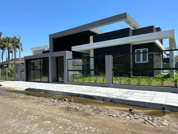 Imagem Casa 3 Dormitórios - Bairro Atlantida