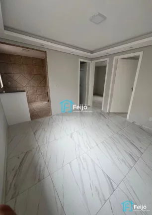 Imagem Apartamento 2 dormitórios reformado com, box fixo na Restinga