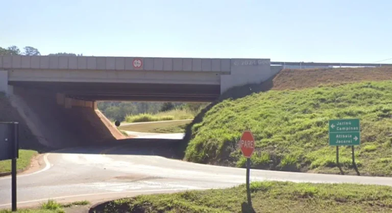 Imagem Area terreno industrial ou comercial 21.500m²