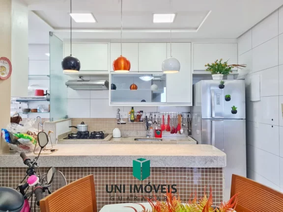 Imagem Lindo apartamento 2 quartos com varanda gourmet, piscina e vista mar a venda na Praia do Morro