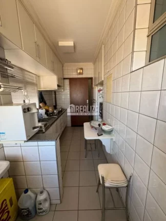Imagem Apartamento à venda no Condomínio Edifício Arquiteto Wagner Schroden, Centro de Uberaba - 3 Dormitórios e Suíte!