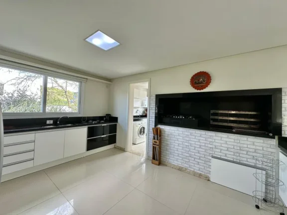 Imagem Casa em Condominio 5 Dormitórios - Bairro --
