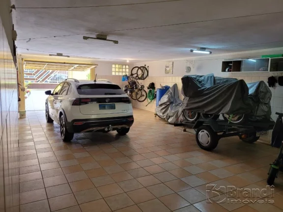 Imagem Sobrado Alto Padrão de 3 Dormitórios -- Sitio das figueiras.
