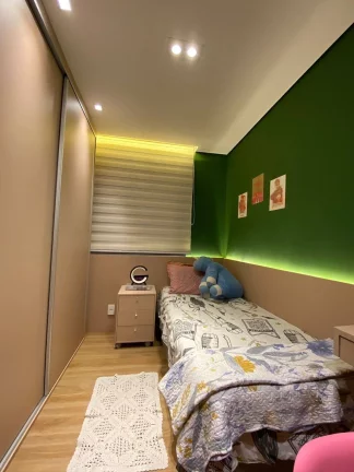 Imagem Apartamento todo reformado 73m² no Vila Yara sendo 3 Dormitórios