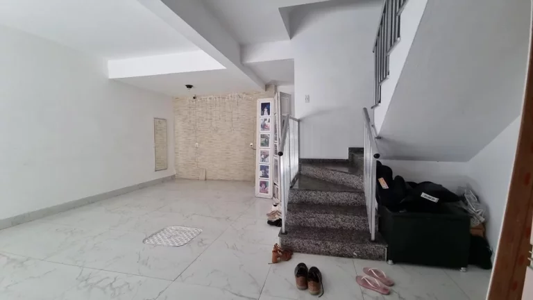 Imagem Casa para Venda em Rio de Janeiro, RAMOS, 2 dormitórios, 2 suítes, 3 banheiros, 1 vaga