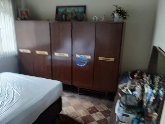 Imagem Casa a venda em Santos no Embaré, tipo raro, oportunidade.