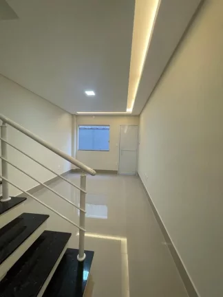Imagem Sobrado de Condomínio com 2 dorms, Tupi, Praia Grande - R$ 325 mil, Cod: 2251