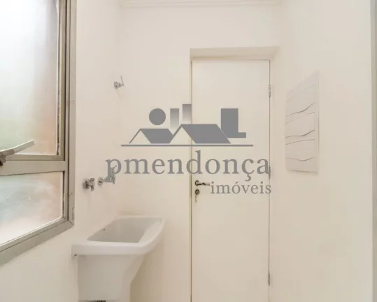 Imagem Apartamento a venda em Pinheiros com 4 quartos sendo 1 suíte e 2 vagas, 111m²