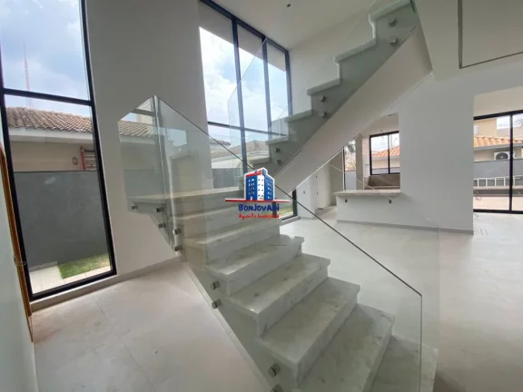 Imagem Sobrado 3 Suítes à Venda no Residencial Gaivota I