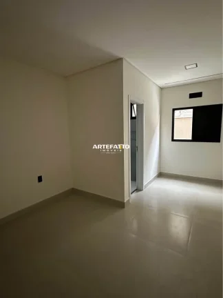 Imagem Vende-se Apartamento Novo Três Suítes – Jardim Barão