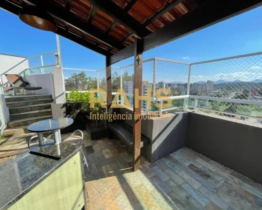 Imagem COBERTURA DUPLEX NO CENTRO, AO LADO DA PISTA DO BATALHÃO Linda cobertura duplex no centro, com óti...