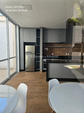 Imagem Apartamento em andar alto, sol da manhã, vista livre e 2 vagas cobertas de garagem.

Condomínio em...