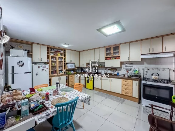 Imagem Apartamento à venda, 210 m² por R$ 1.200.000,00 - Agriões - Teresópolis/RJ