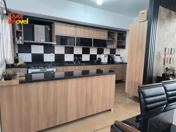 Imagem Imperdível oportunidade: Casa à venda em Ribeirão Preto-SP, Parque Residencial Cidade Universitária, 3 quartos, 2 suítes, 3 salas, 318 m². Quer Imóvel Negócios Imobiliários!