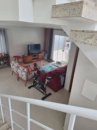 Imagem Casa com 5 dormitórios à venda, 176 m² - Miguel Couto - Cabo Frio/RJ