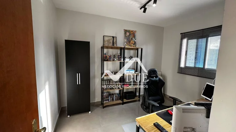 Imagem Cobertura duplex com 4 quartos, churrasqueira e piscina no condomínio à venda, 222 m² por R$ 1.550.000 - Ponta da Praia - Santos/SP
