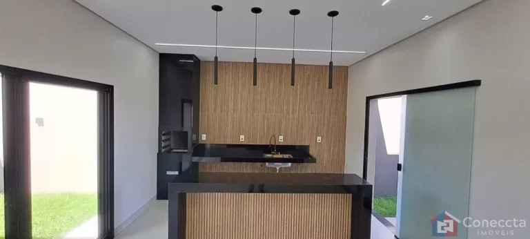 Imagem Casa à Venda no Bairro Campos Elíseos – 3 Quartos (1 Suíte), Área Gourmet, Alto Padrão – 301m²