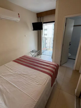 Imagem Flat com 1 Quarto e 1 banheiro à Venda, 36,48m² no CORAÇÃO DO GONZAGA!