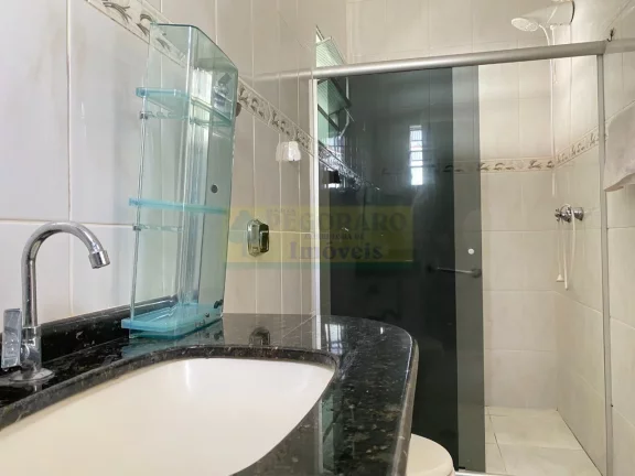 Imagem Casa com 3 dormitórios á venda na Martim de Sá