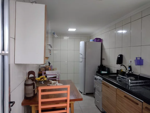 Imagem SOBRADO PADRÃO DUAS MORADIAS RENDA EXTRA