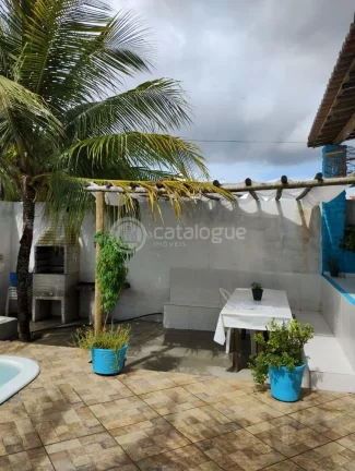 Imagem Linda Casa à Venda na Praia de Búzios, Nísia Floresta - 4 Dormitórios e 3 Garagens.