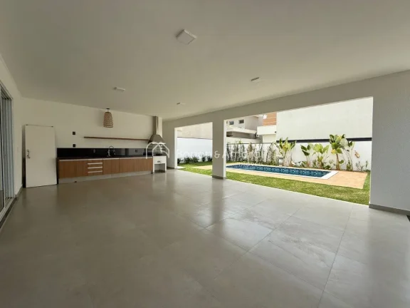 Imagem Casa Térrea à Venda em Condomínio Fechado - Paulínia/SP

Excelente casa térrea com 256m² de á...