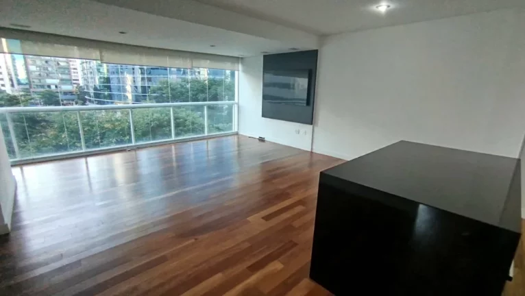 Apartamento à venda no bairro Itaim Bibi - São Paulo/SP