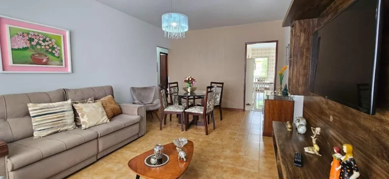 Imagem Casa à Venda,300 m2 , 3 dormitórios(1 suíte), 2 Vagas , Trindade, Florianópolis, SC