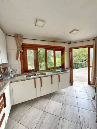 Imagem Sítio à Venda em Atibaia – 96.800m² de Natureza, Privacidade e Conforto