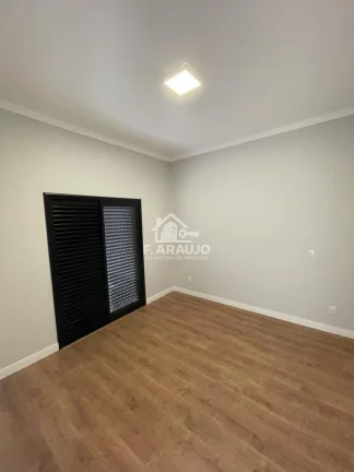 Imagem Casa em Condomínio à Venda em Sorocaba-SP, 3 Quartos, 2 Vagas, 90,75m².