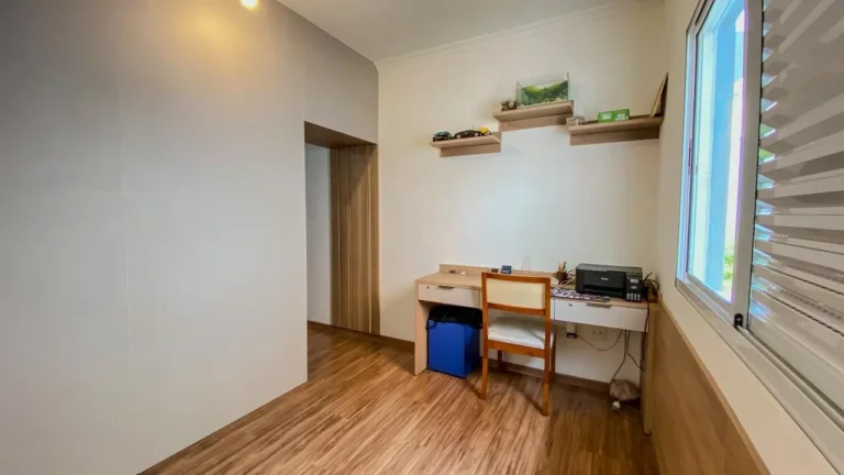 Imagem CASA À VENDA E COMPRA , CONDOMÍNIO ARAUCÁRIA, CAXAMBU, JUNDIAÍ